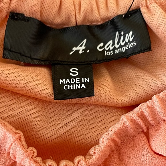 NWT - Pink Lily Women’s Small Peach Off The Shoulder Dress - Picture 8 of 10